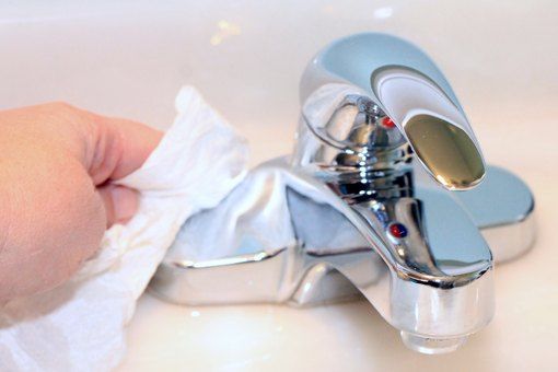 How to Remove Mold From Stainless Steel