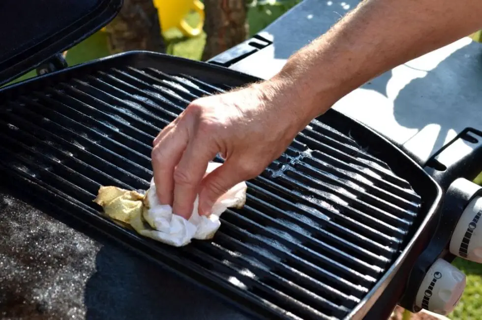 The Best Ways to Clean a BBQ Grill