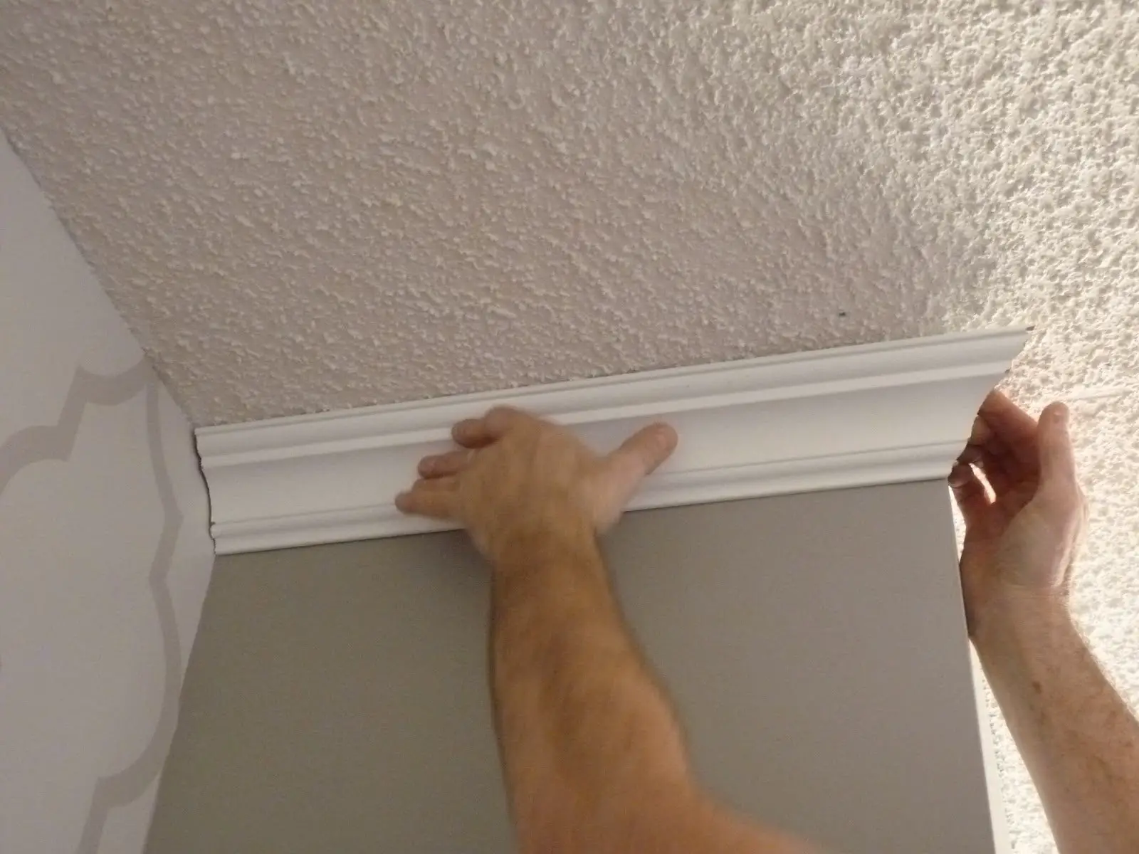 Top DIY Tutorials: Cutting and Installing Crown Molding